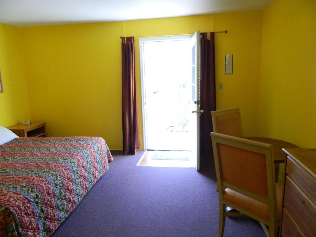 Marine Motel Ajo Room photo