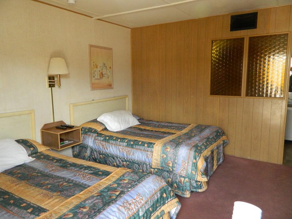 Marine Motel Ajo Room photo